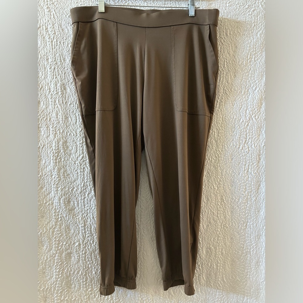 Lisa Rinna Collection Pull-On Jogger - Picture 4 of 9
